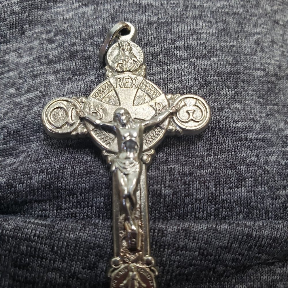 1890s saint anthony 10k crucifix reliquary pendant